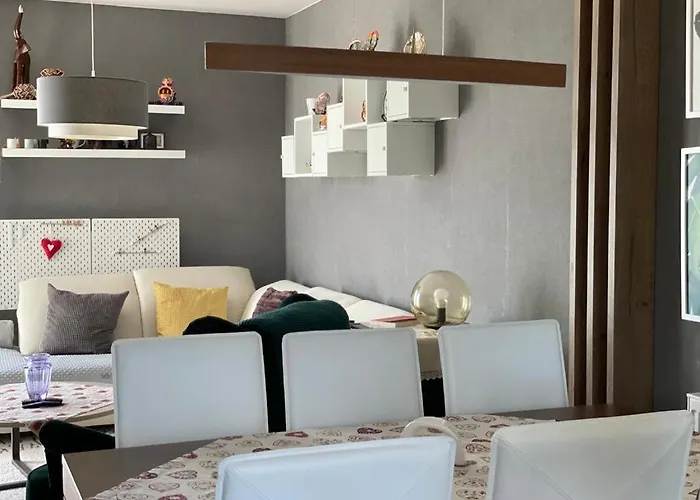 Apartament Apartman Lomnicak