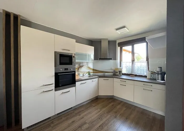 Apartament Apartman Lomnicak